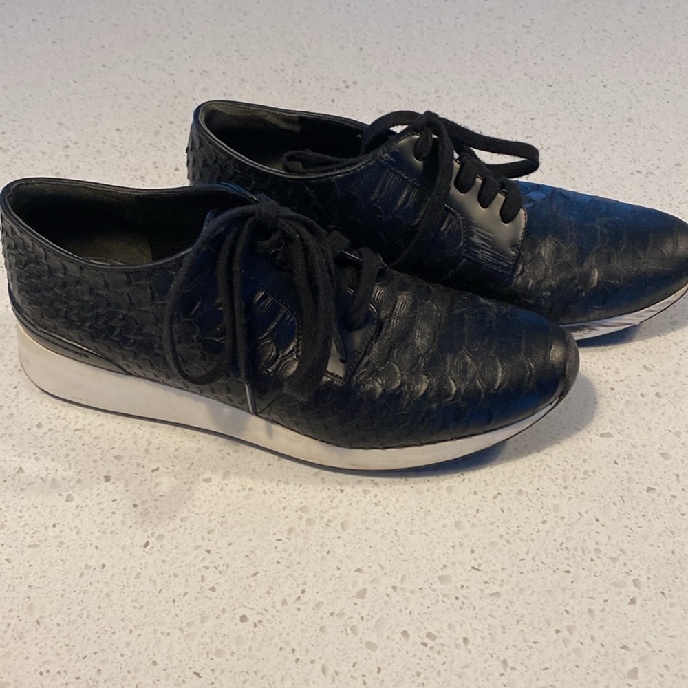VINCE black croc alligator snake skin leather she’s her black laces white sole - Picture 3 of 6